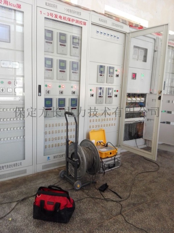 Power quality monitoring equipment